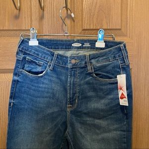 Old Navy Rockstar Super Skinny High-Rise Jeans in medium wash